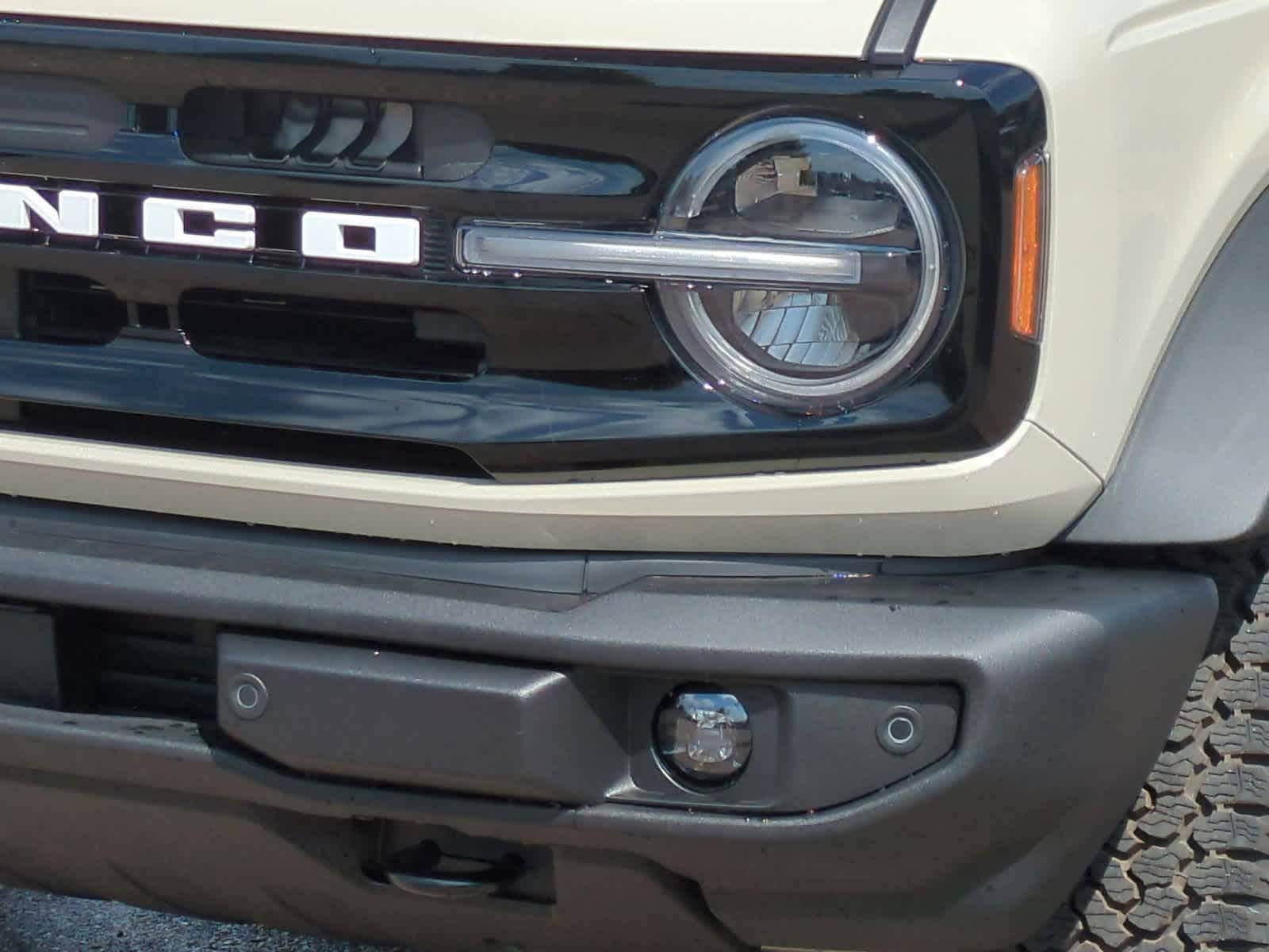 Thumbnail: 2025 Ford Bronco - 11