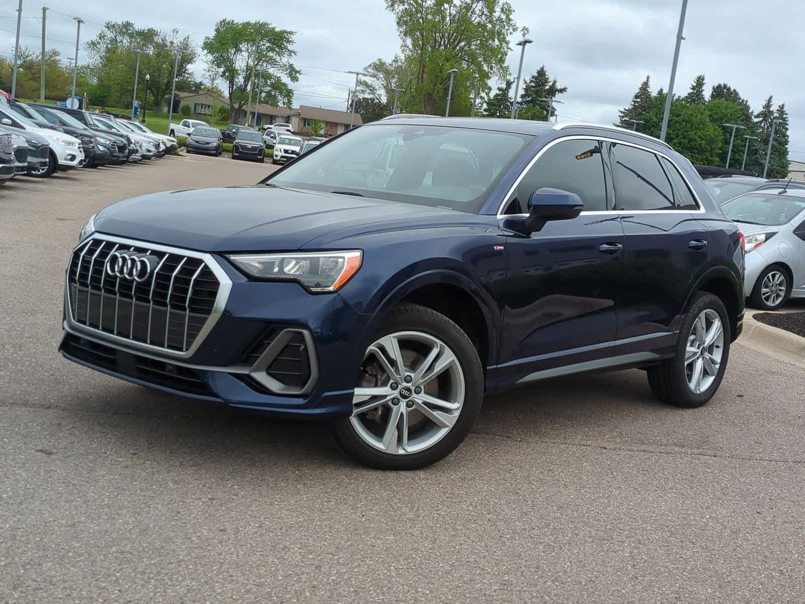 2021 Audi Q3 Premium -
                  Waterford, MI