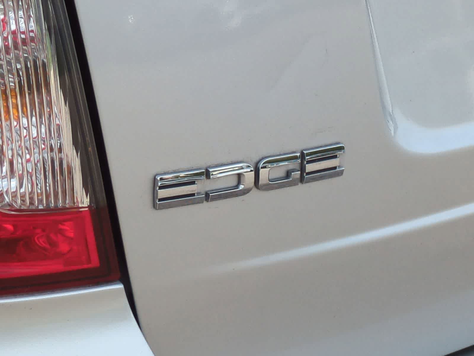 Thumbnail: 2012 Ford Edge - 12