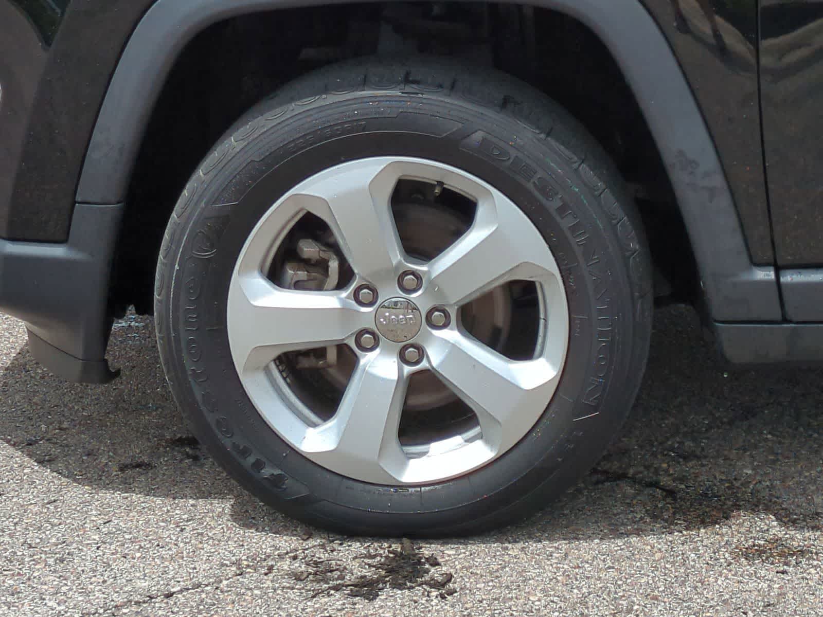 Thumbnail: 2021 Jeep Compass - 14