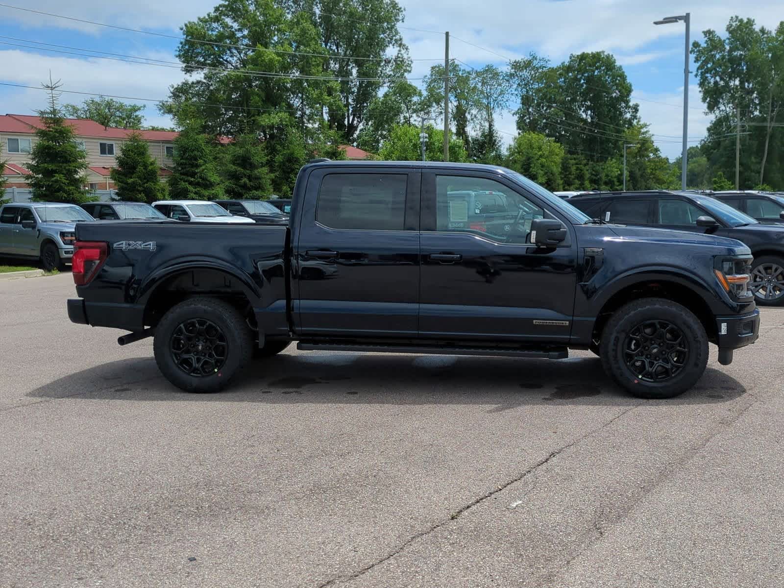 Thumbnail: 2025 Ford F-150 - 9