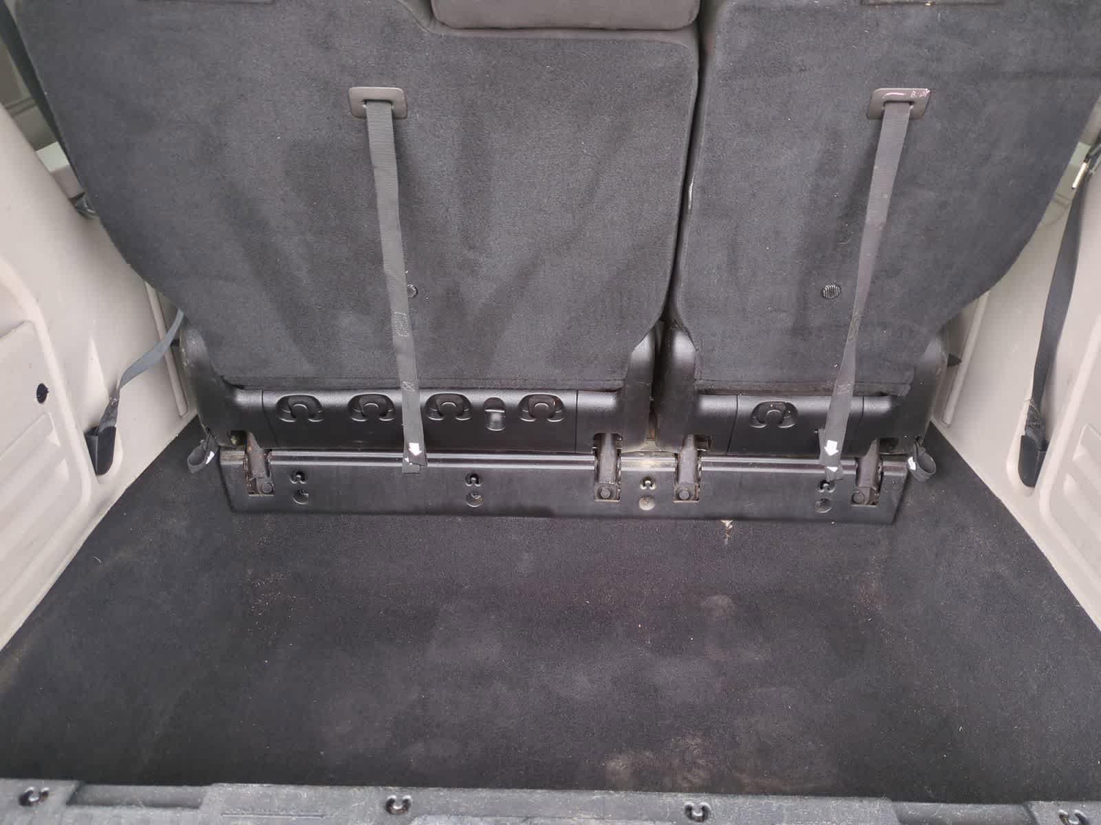 Thumbnail: 2013 Dodge Grand Caravan - 33