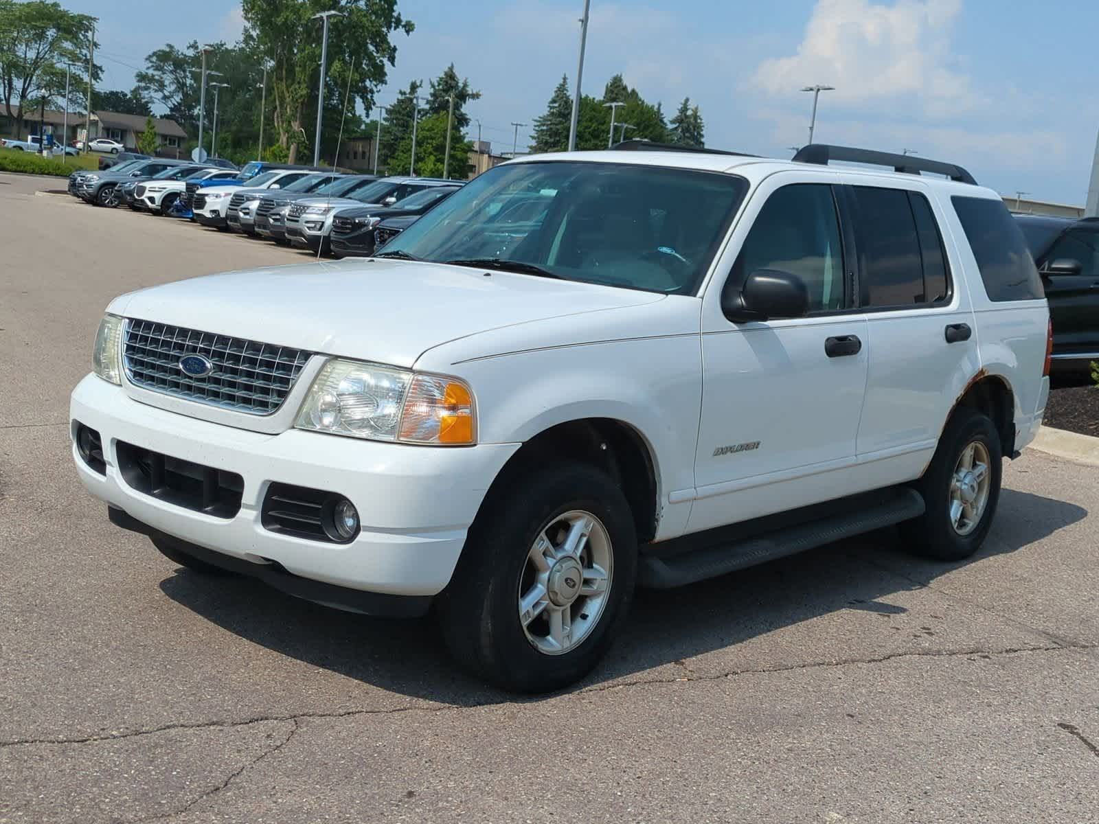2005 Ford Explorer XLT 4