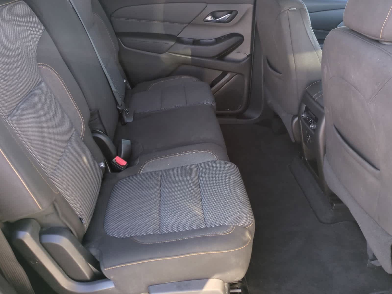 Thumbnail: 2018 Chevrolet Traverse - 20