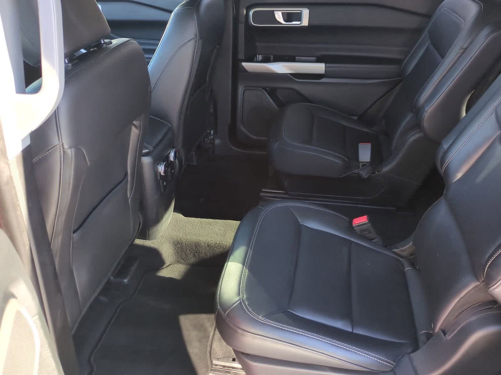 Thumbnail: 2022 Ford Explorer - 19