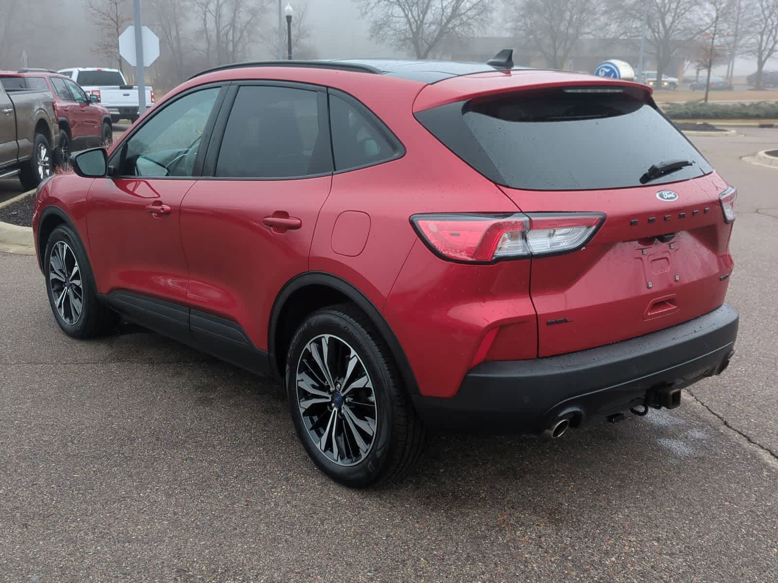 Thumbnail: 2022 Ford Escape - 6