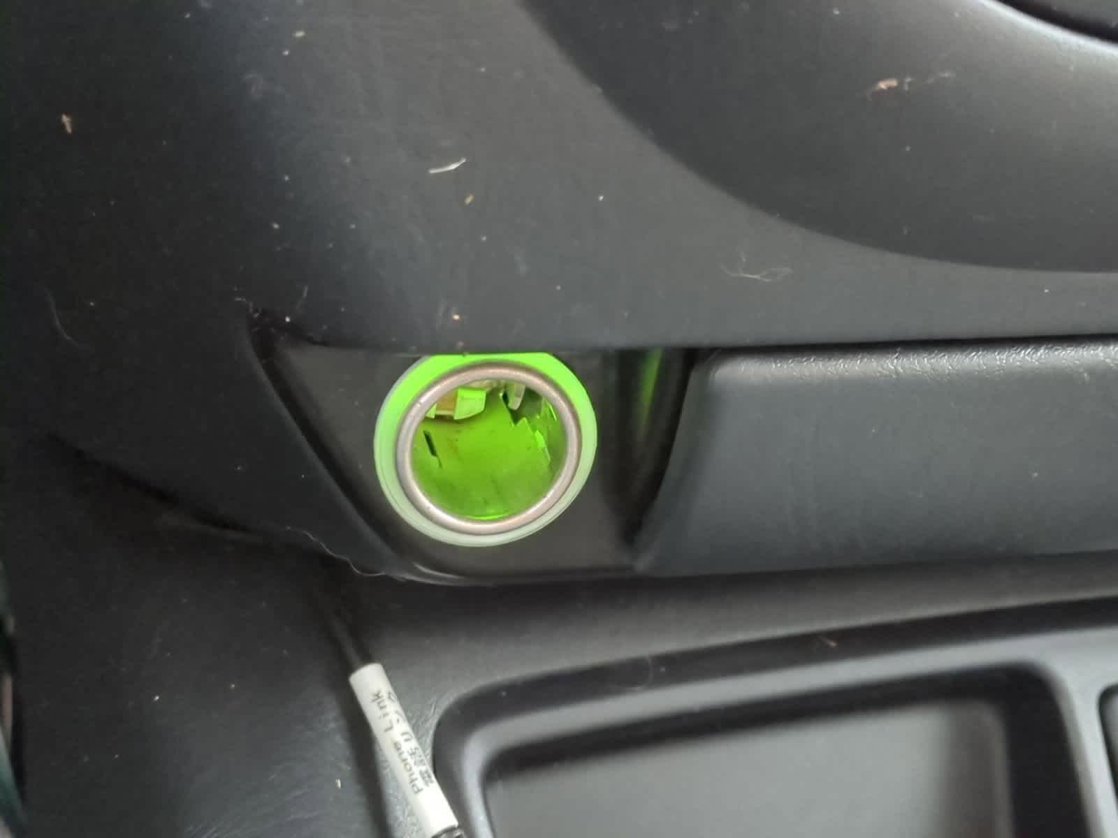 Thumbnail: 2006 Toyota Tundra - 30