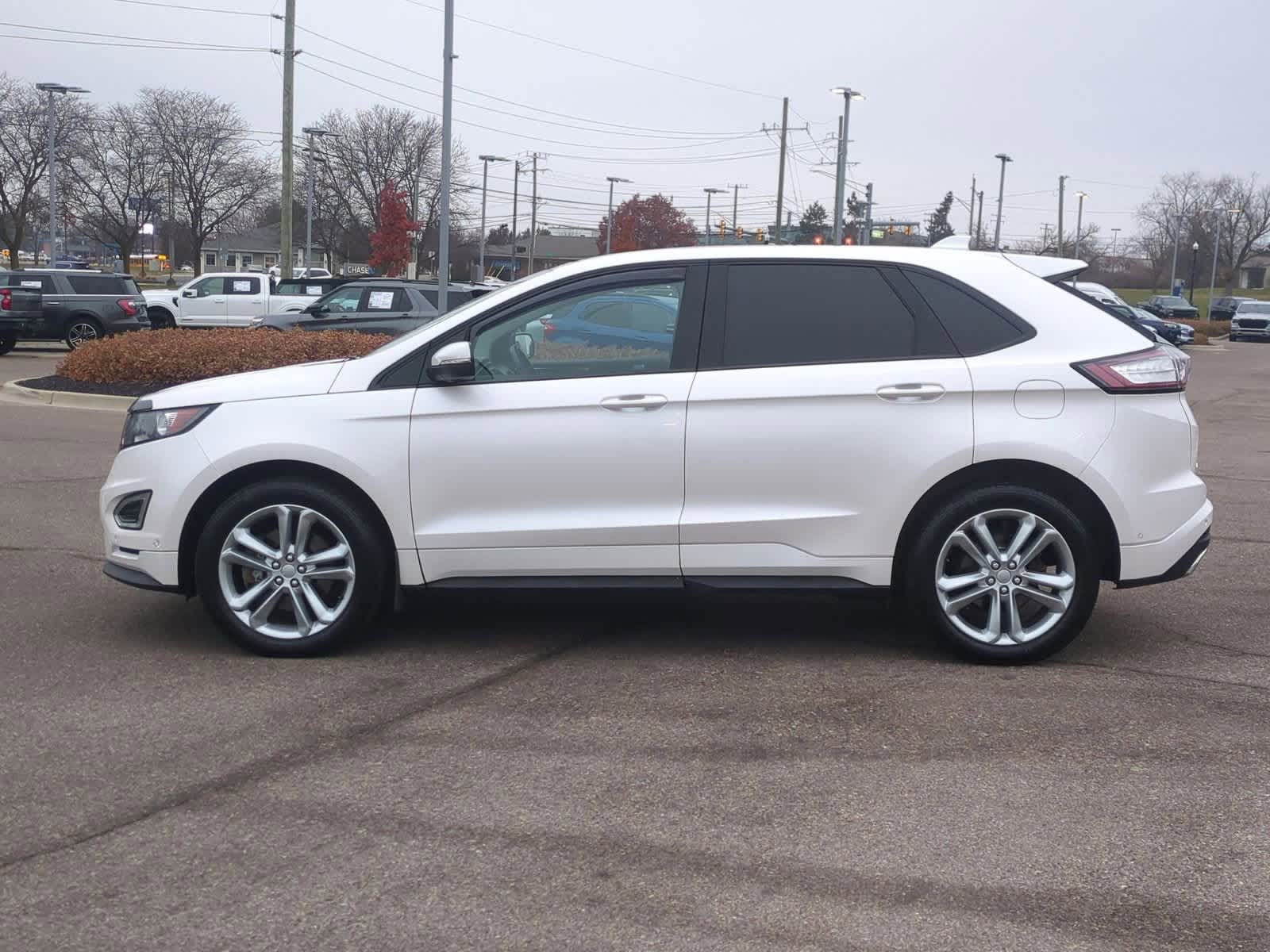 Thumbnail: 2018 Ford Edge - 5