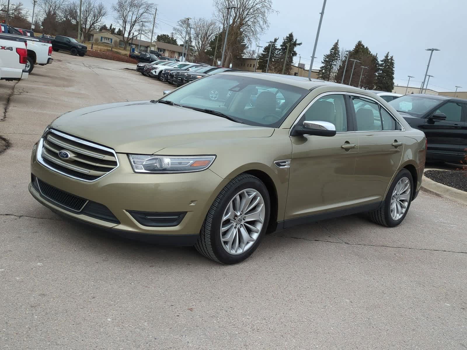Thumbnail: 2013 Ford Taurus - 4