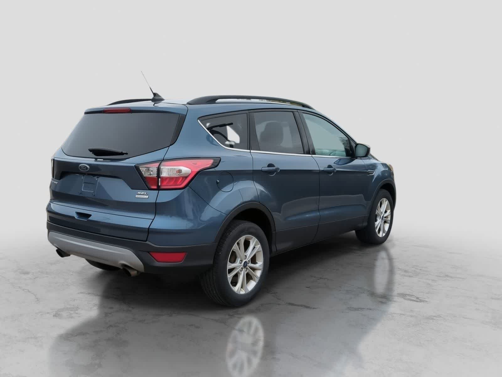 Thumbnail: 2018 Ford Escape - 8