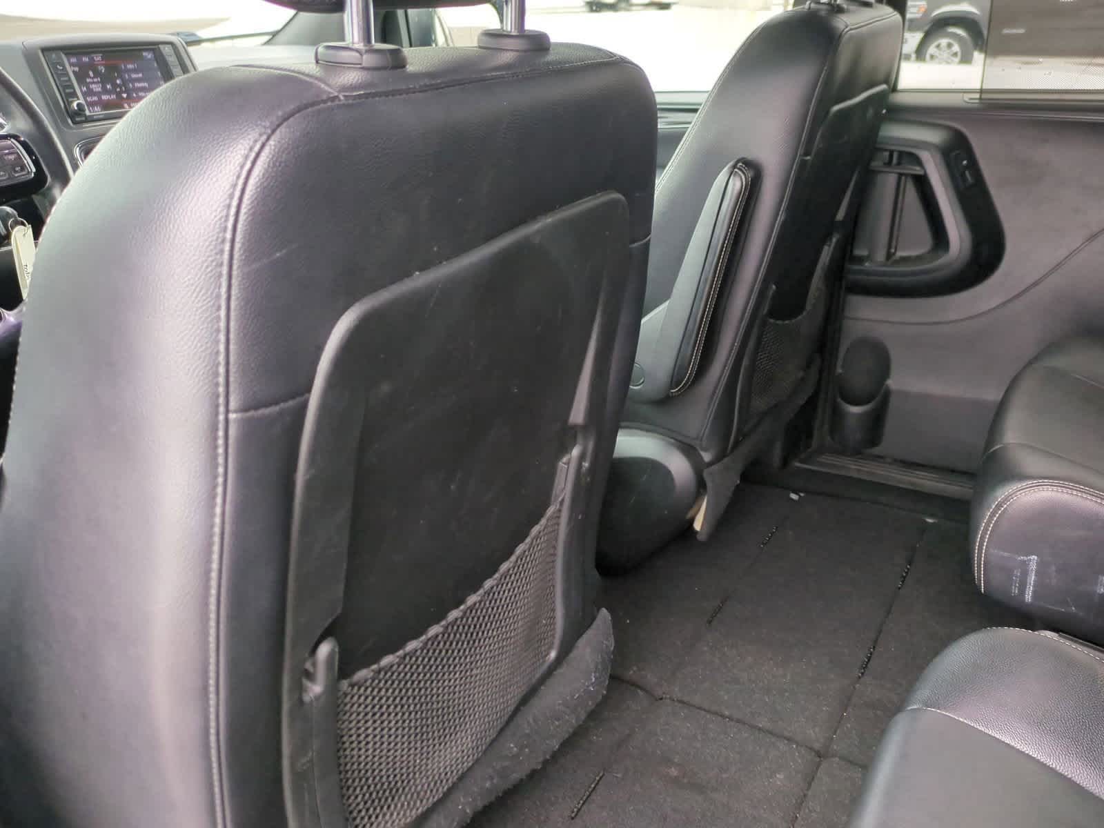 Thumbnail: 2018 Dodge Grand Caravan - 18