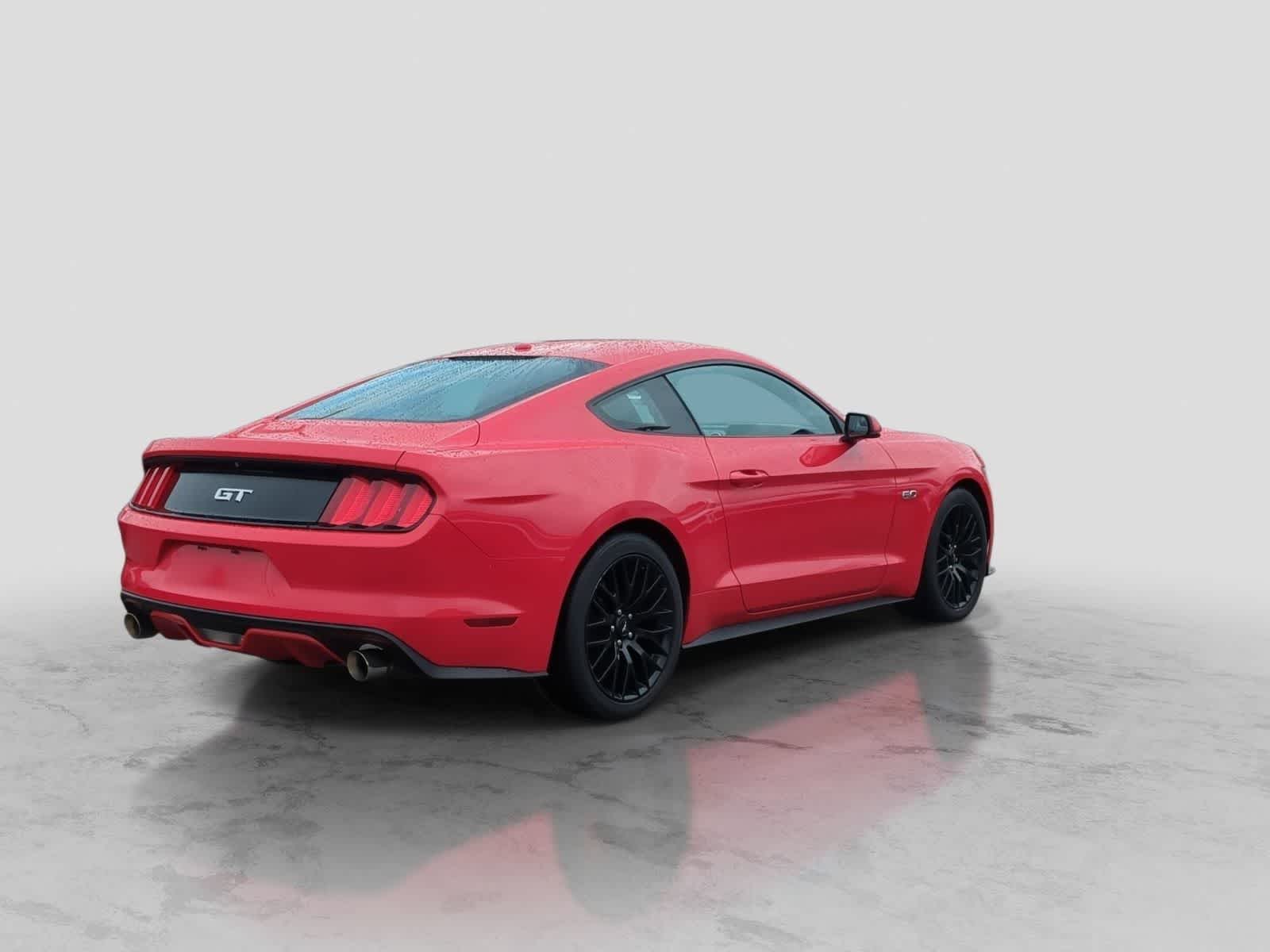 Thumbnail: 2015 Ford Mustang - 8