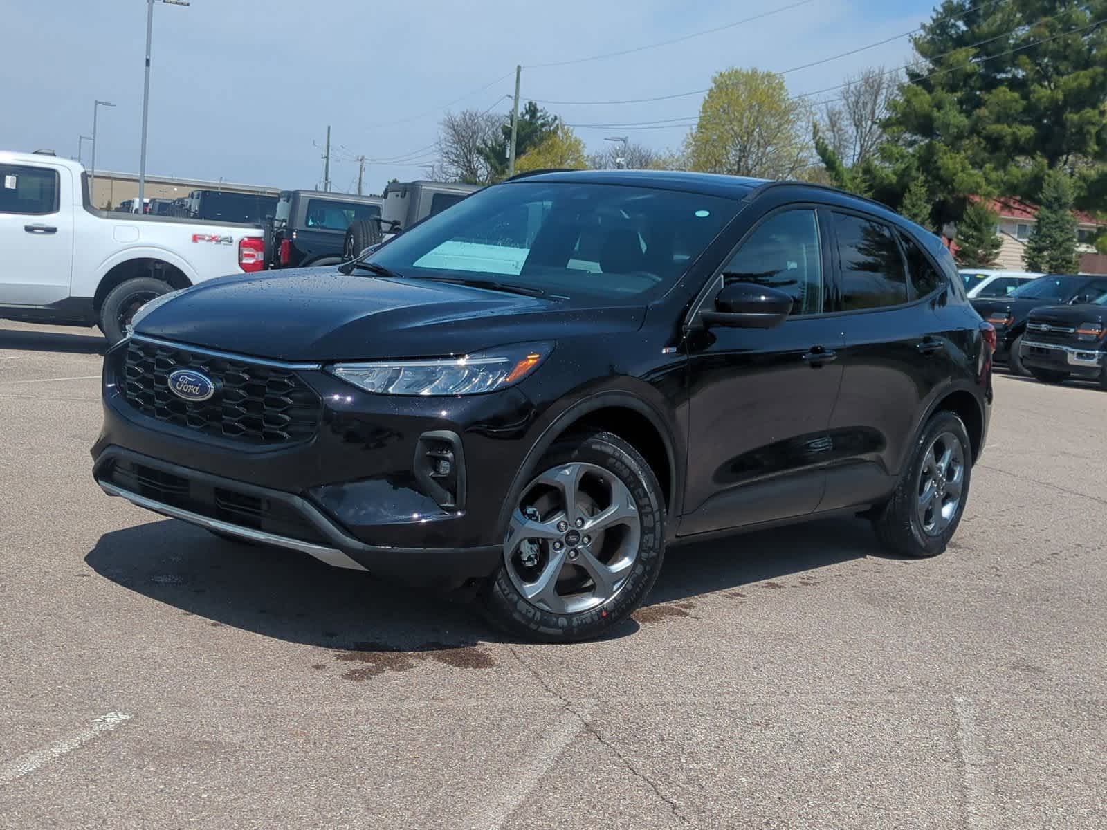 2025 Ford Escape ST-Line Select -
                  Waterford, MI