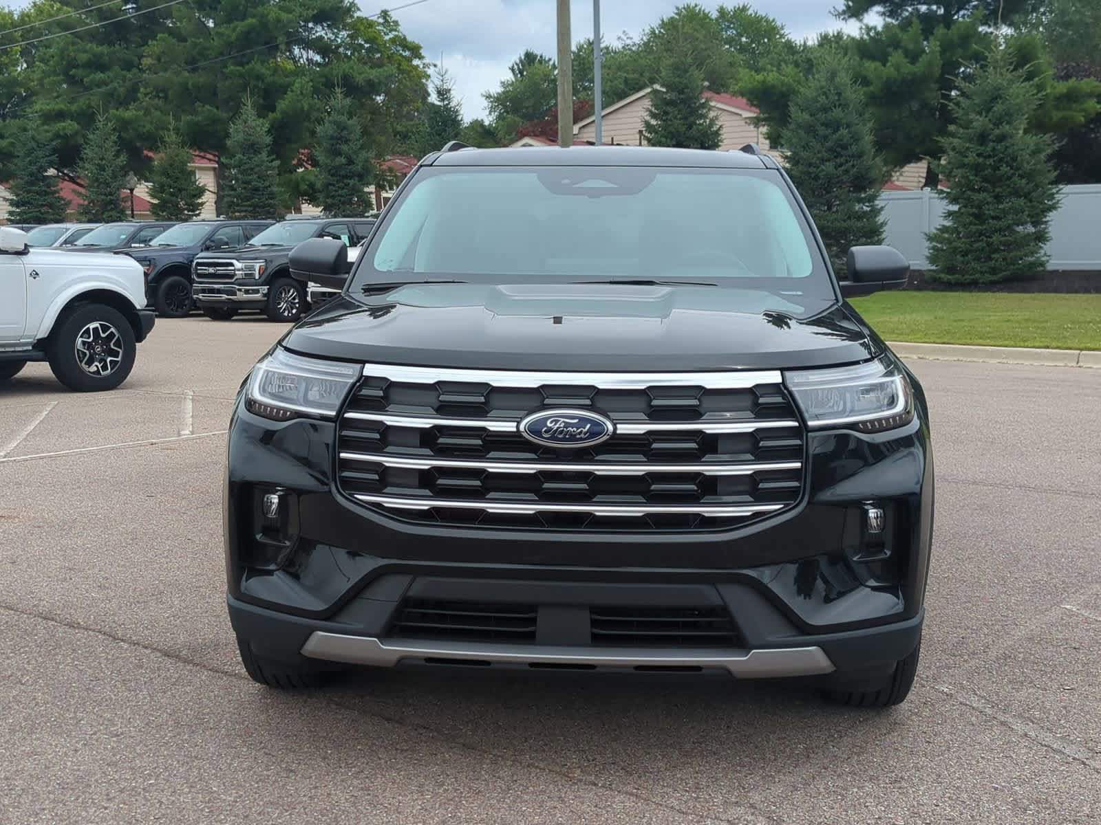 Thumbnail: 2025 Ford Explorer - 3