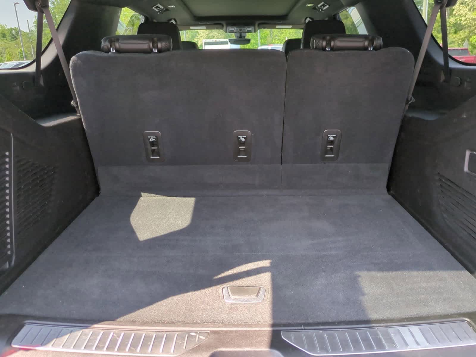 2021 GMC Yukon XL Denali 35