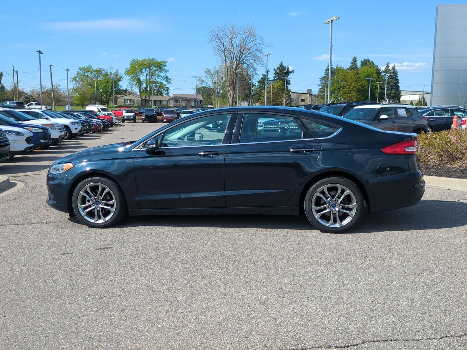 Thumbnail: 2020 Ford Fusion - 5
