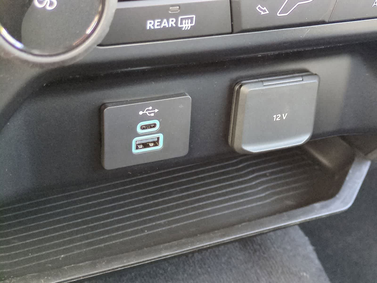 Thumbnail: 2026 Ford Econoline - 26