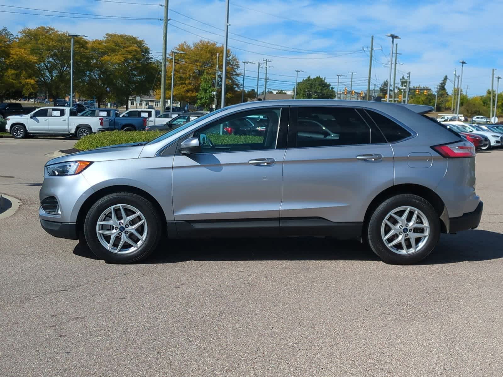 Thumbnail: 2022 Ford Edge - 5