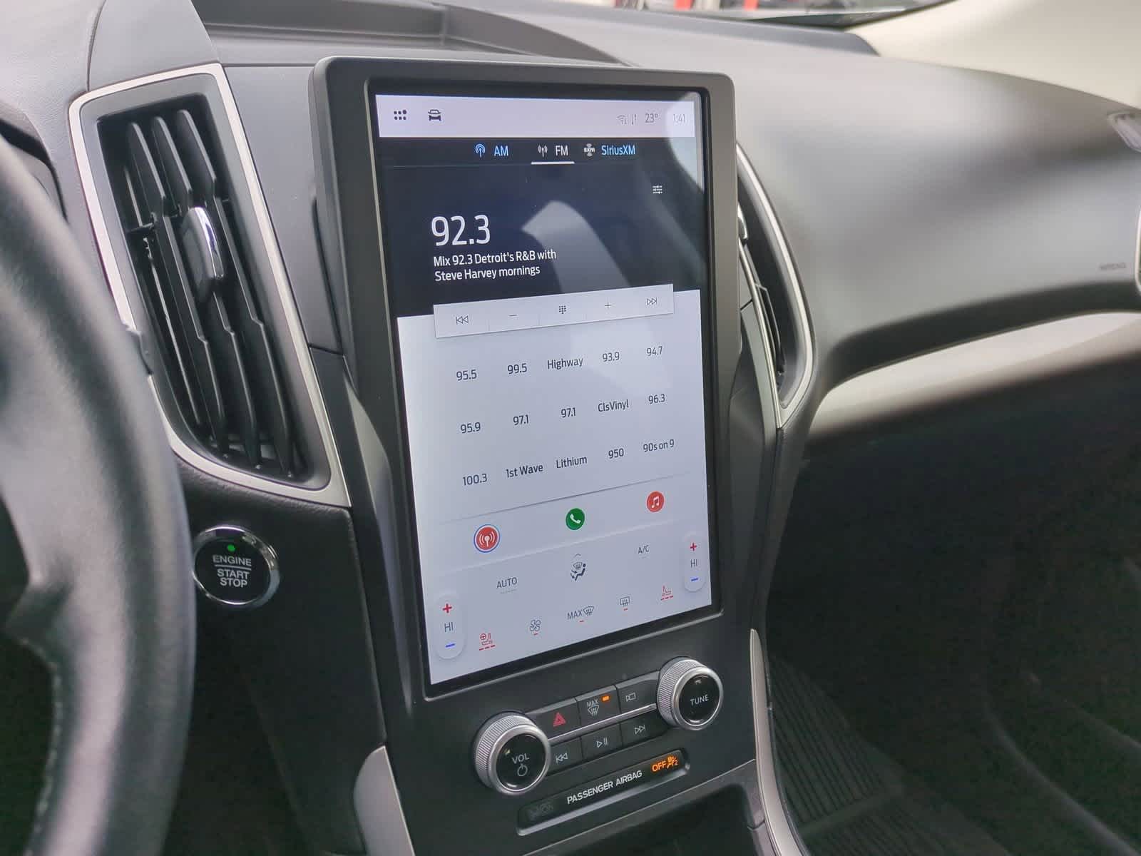 Thumbnail: 2024 Ford Edge - 27