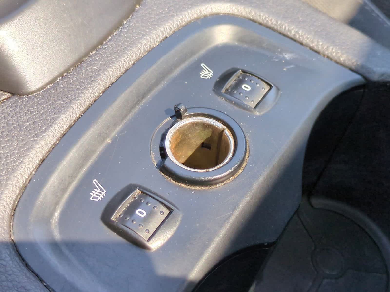 Thumbnail: 2014 Ford Focus - 30