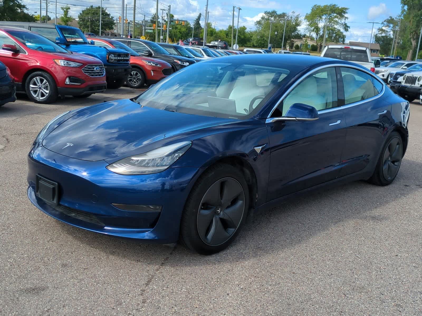 Thumbnail: 2020 Tesla Model 3 - 4