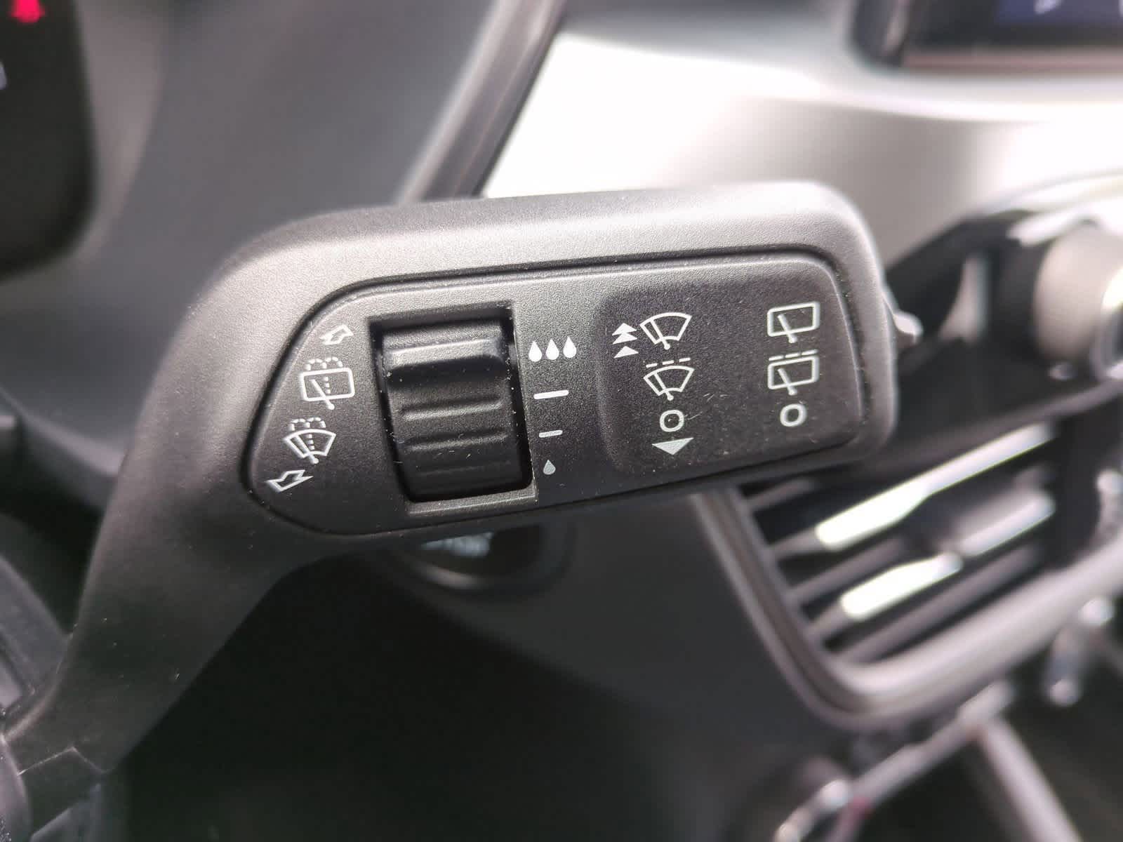 Thumbnail: 2023 Ford Escape - 25