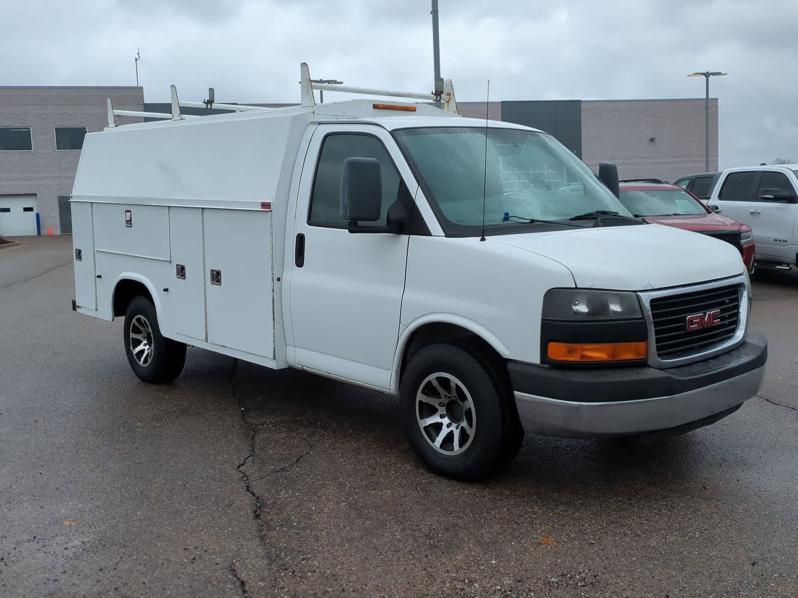 Thumbnail: 2013 GMC Savana - 2