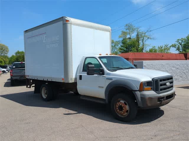 2005 Ford Econoline E-550 7