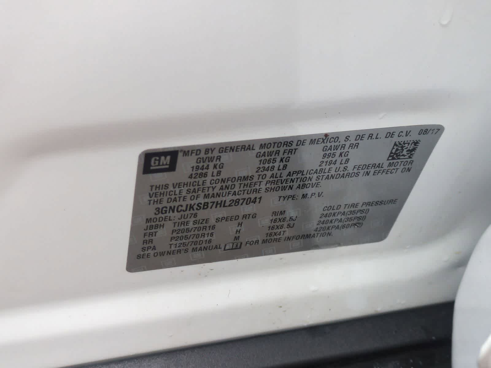 Thumbnail: 2017 Chevrolet Trax - 34