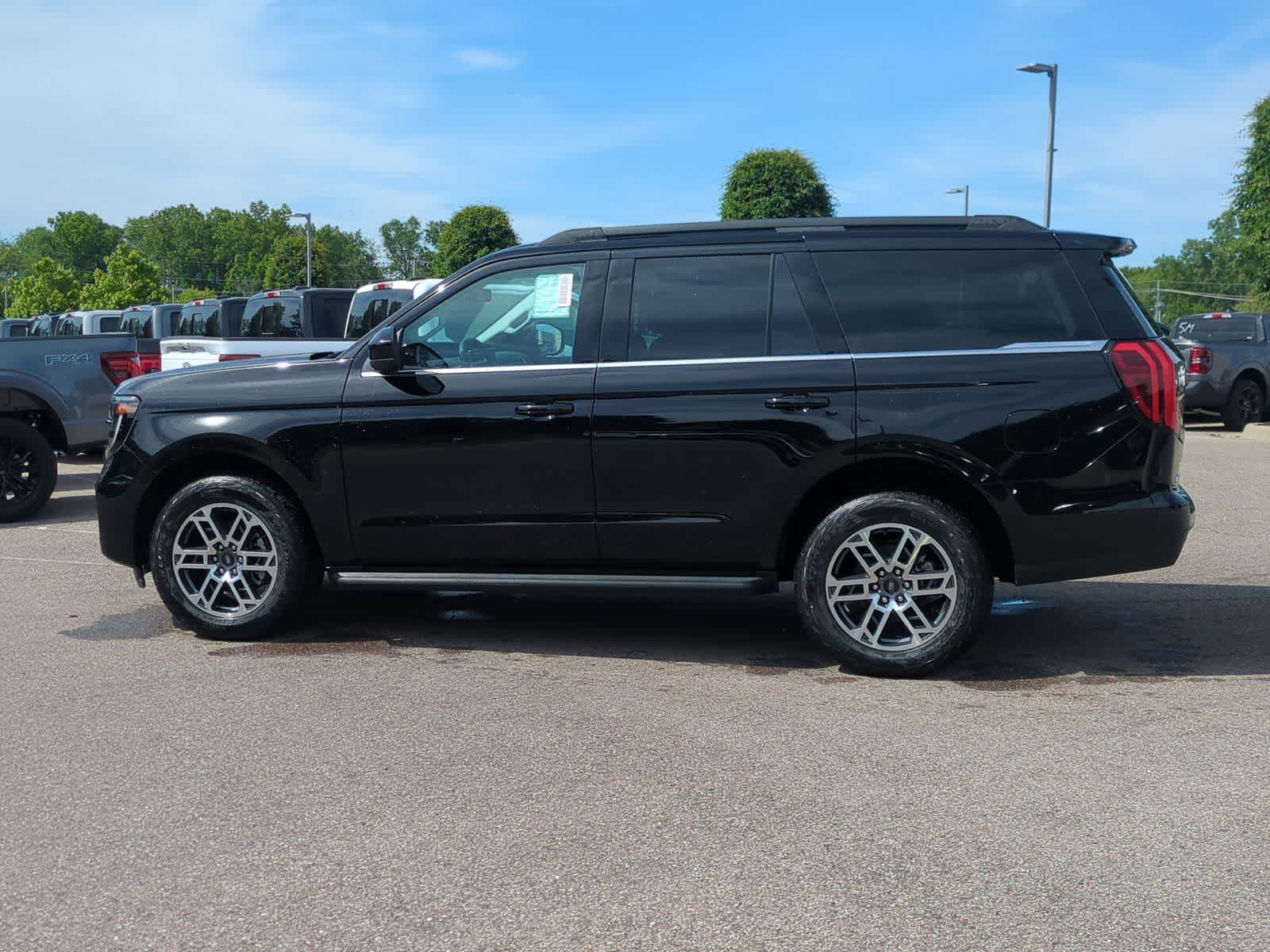 Thumbnail: 2026 Ford Expedition - 5