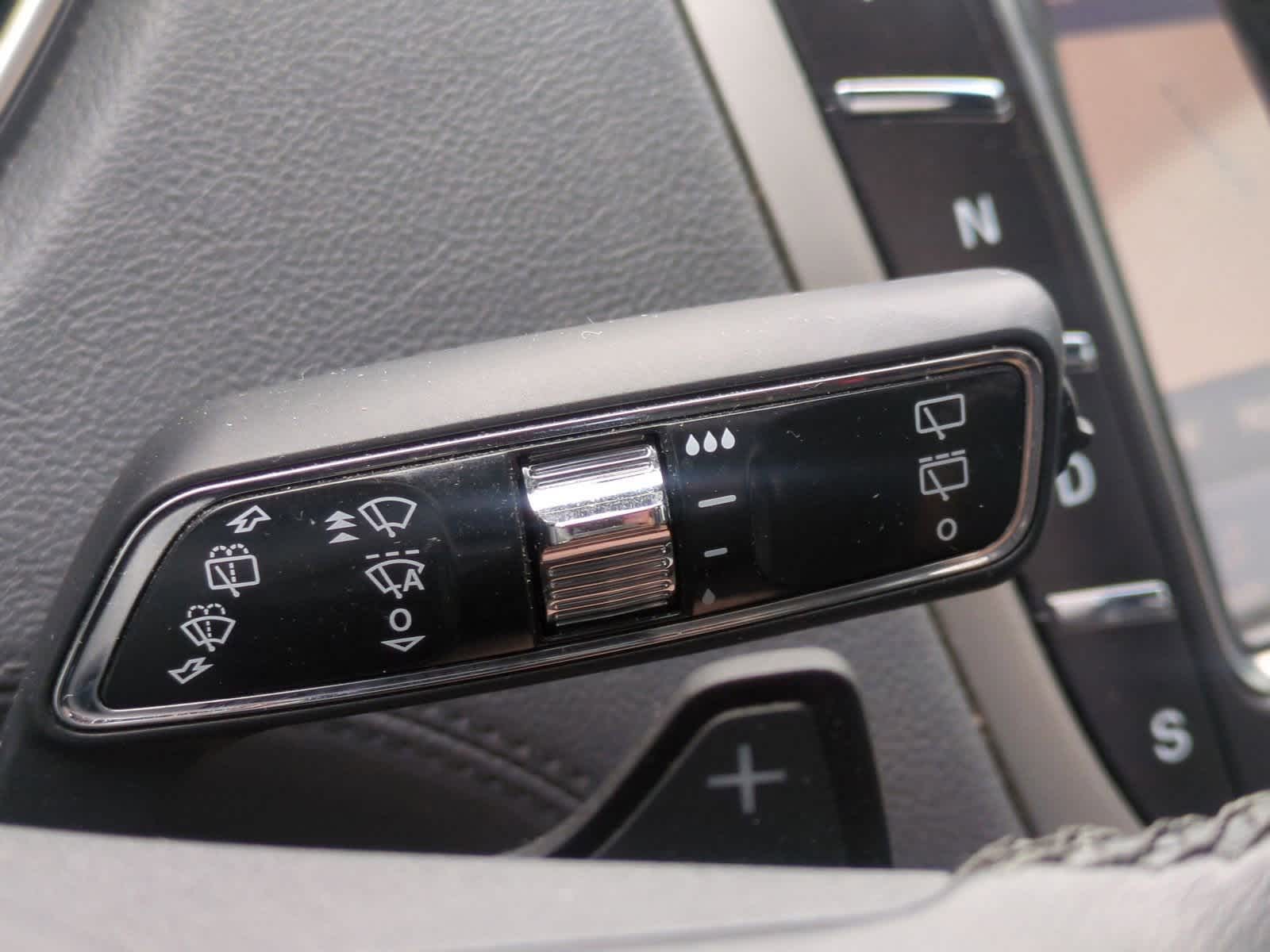 Thumbnail: 2019 Lincoln Nautilus - 27