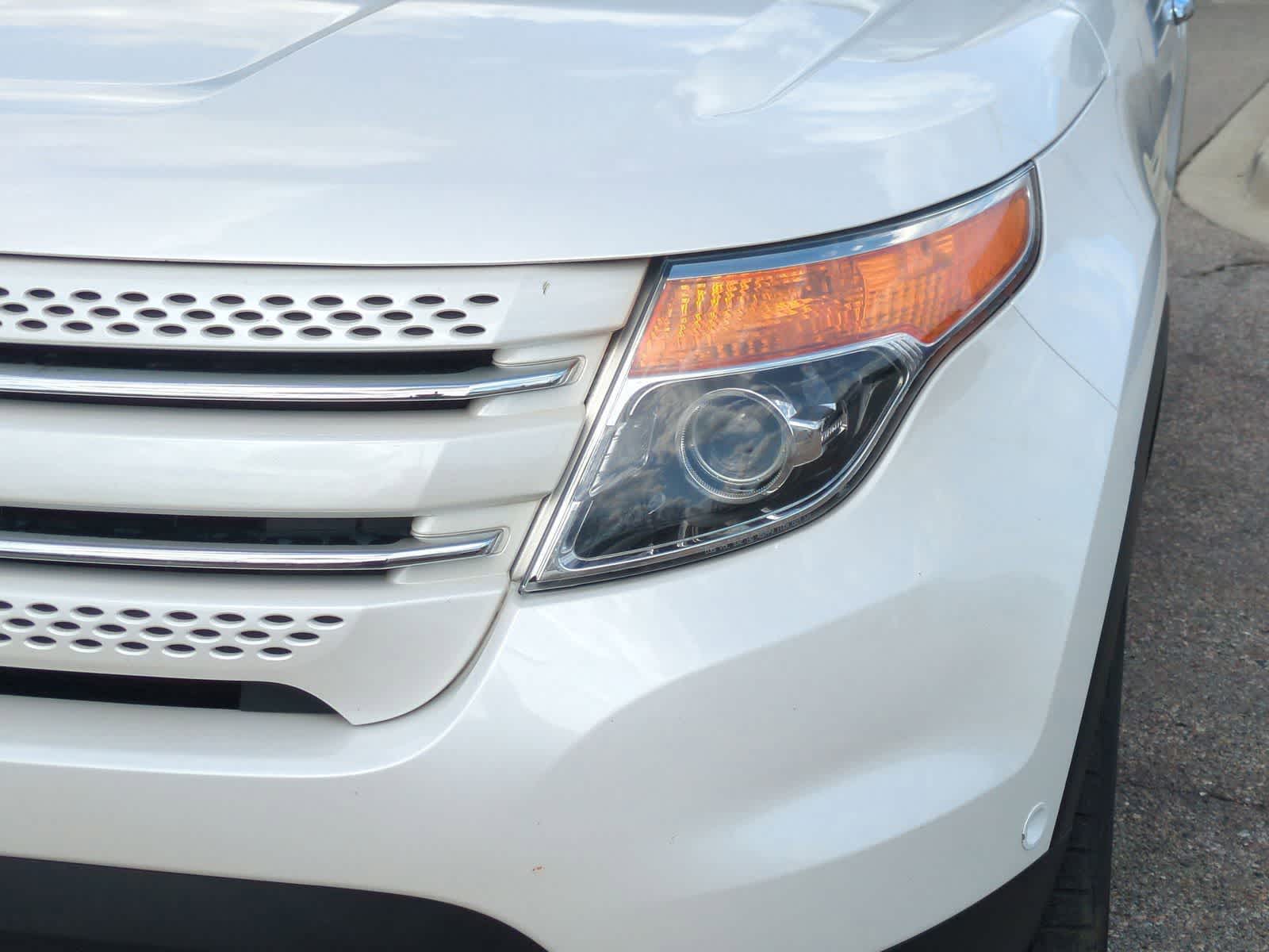 Thumbnail: 2012 Ford Explorer - 11