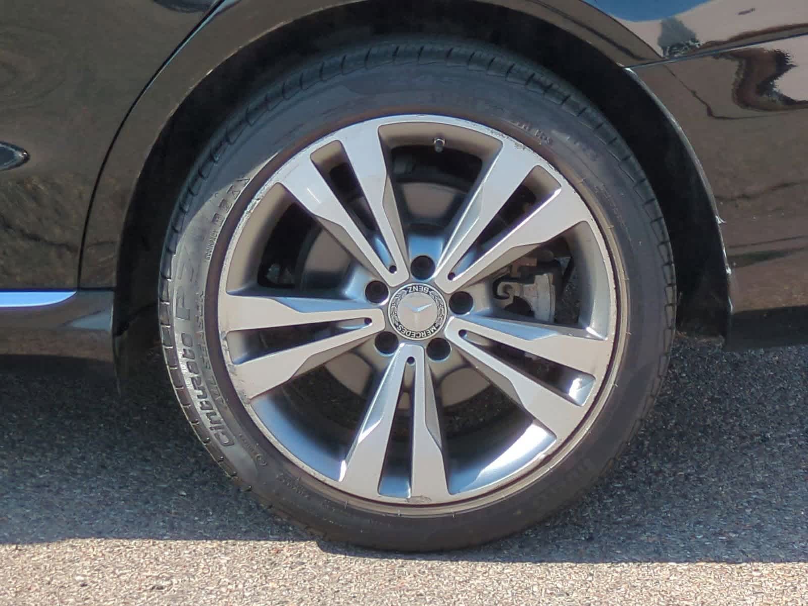 Thumbnail: 2015 Mercedes-Benz C-Class - 14
