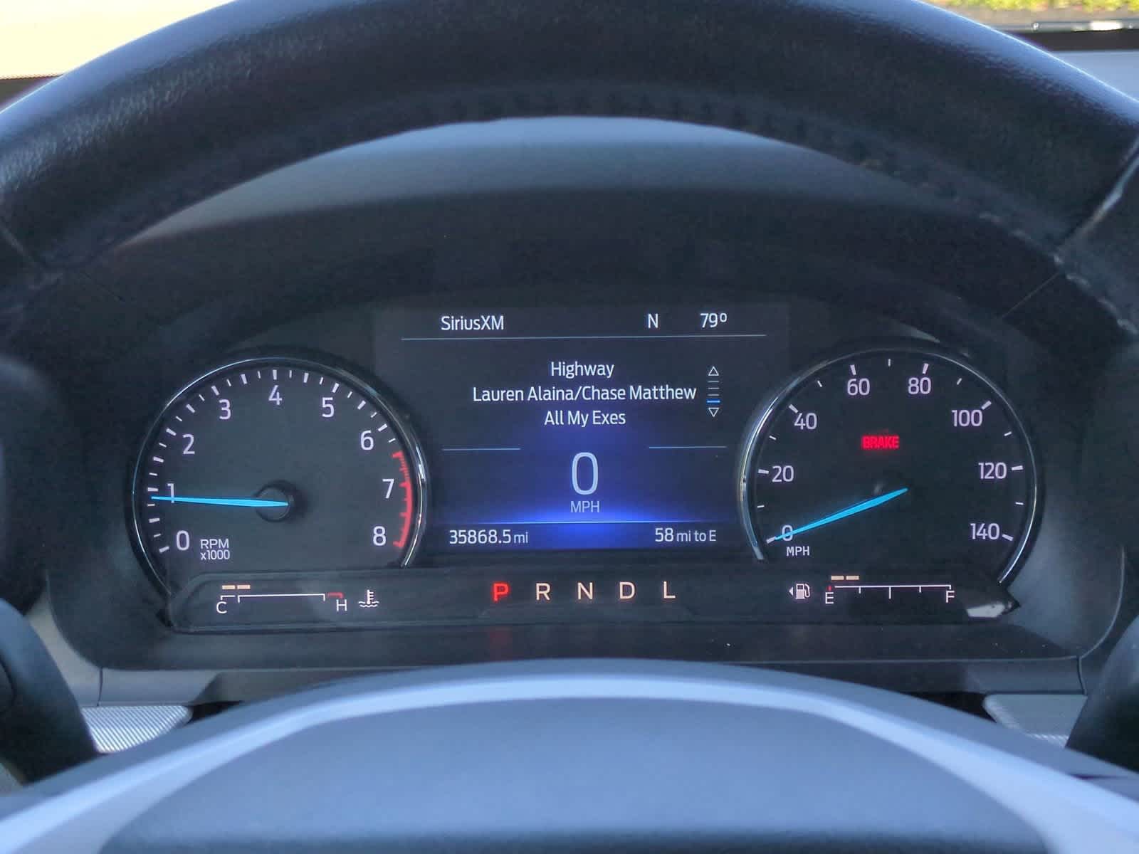 Thumbnail: 2022 Ford Explorer - 32