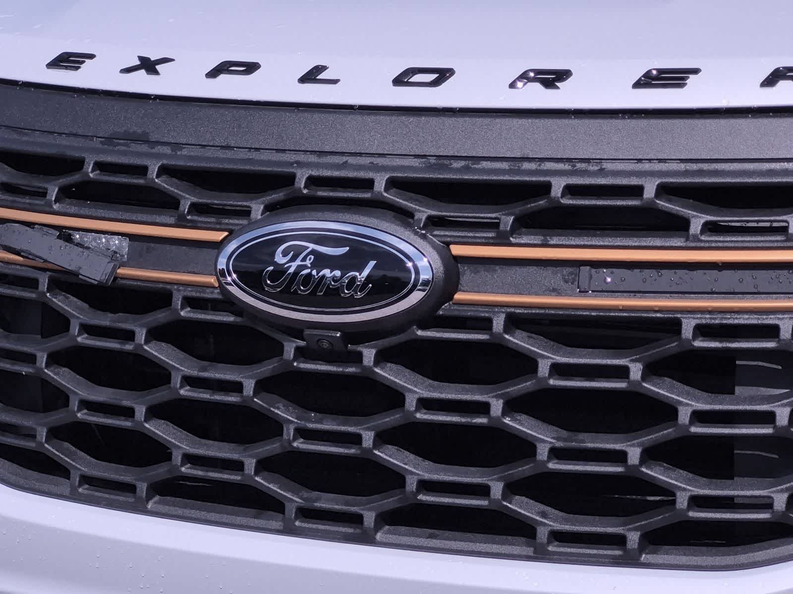Thumbnail: 2026 Ford Explorer - 12