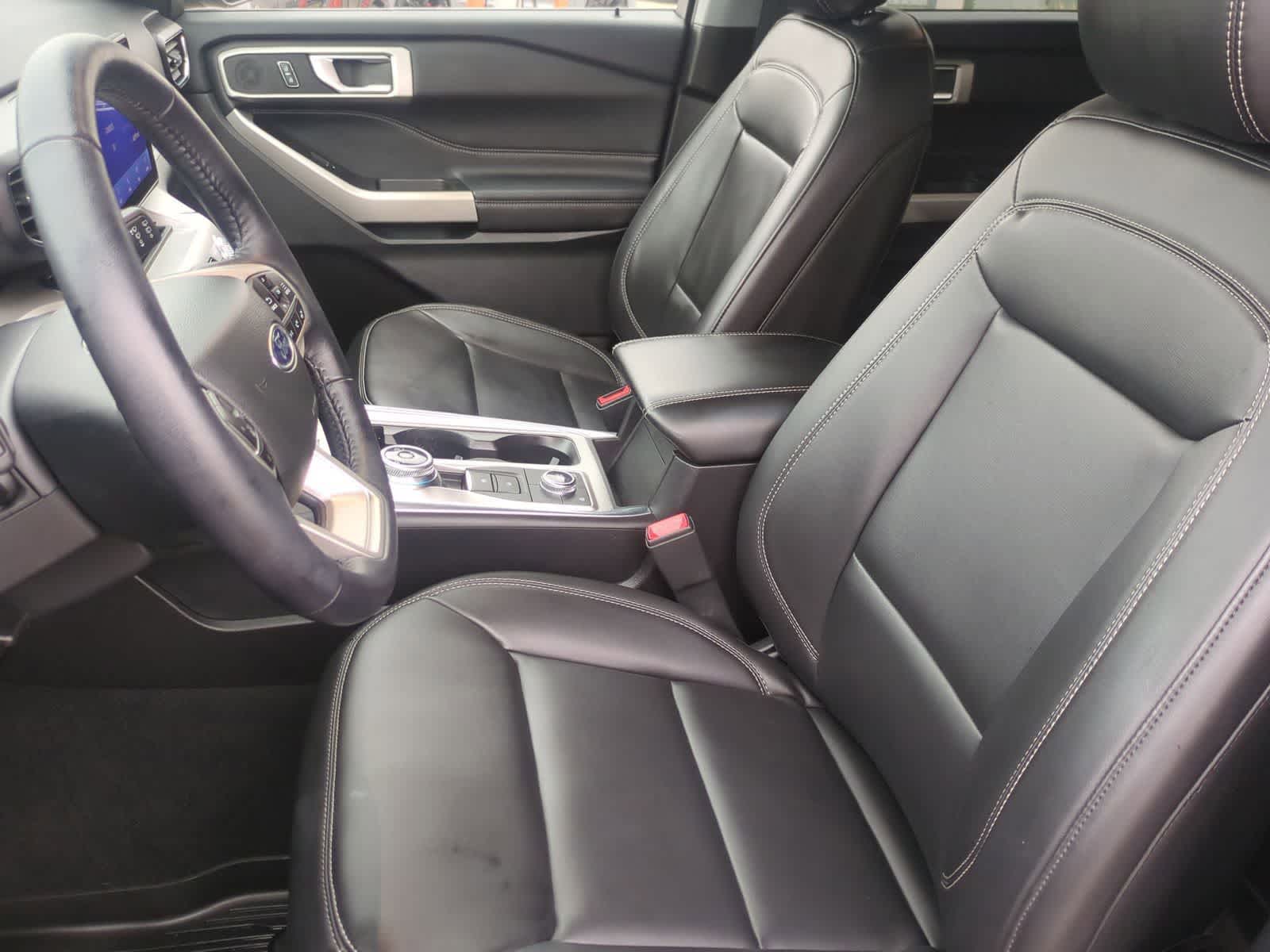 Thumbnail: 2023 Ford Explorer - 16