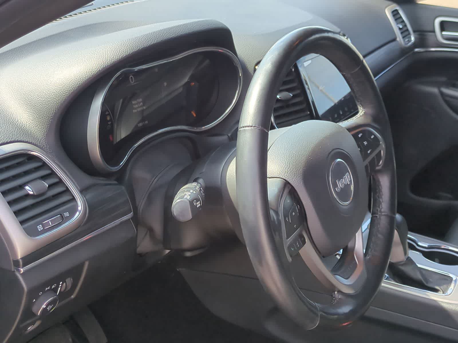 Thumbnail: 2019 Jeep Grand Cherokee - 10