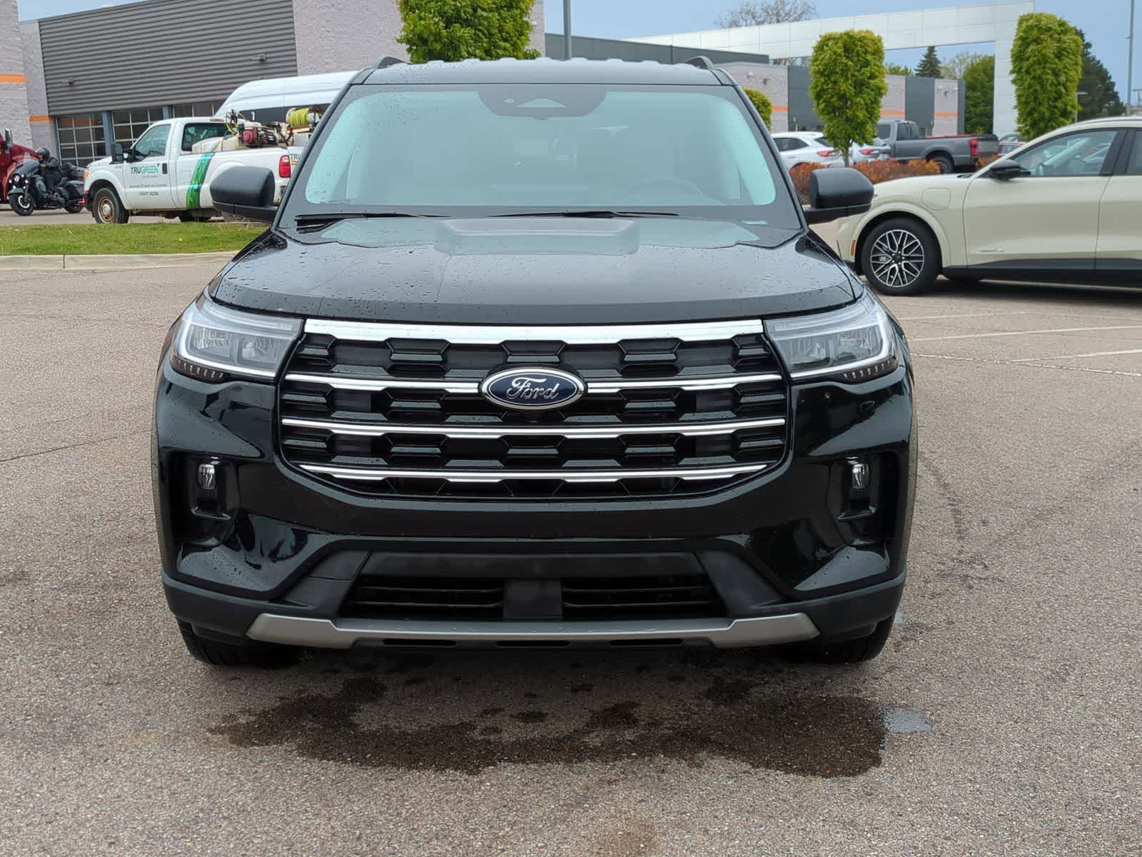 Thumbnail: 2026 Ford Explorer - 3