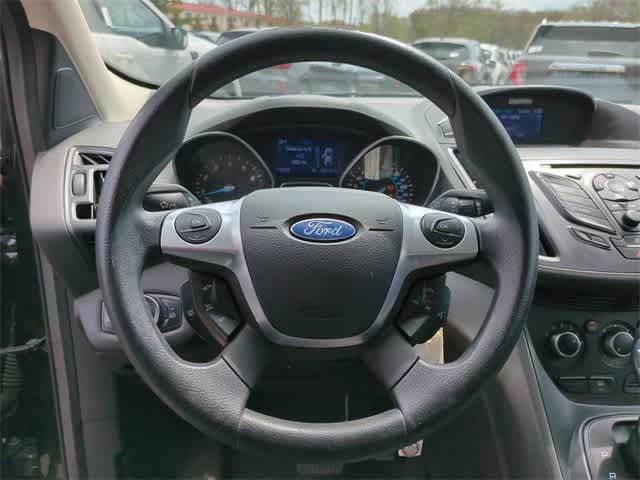 2013 Ford Escape S 22