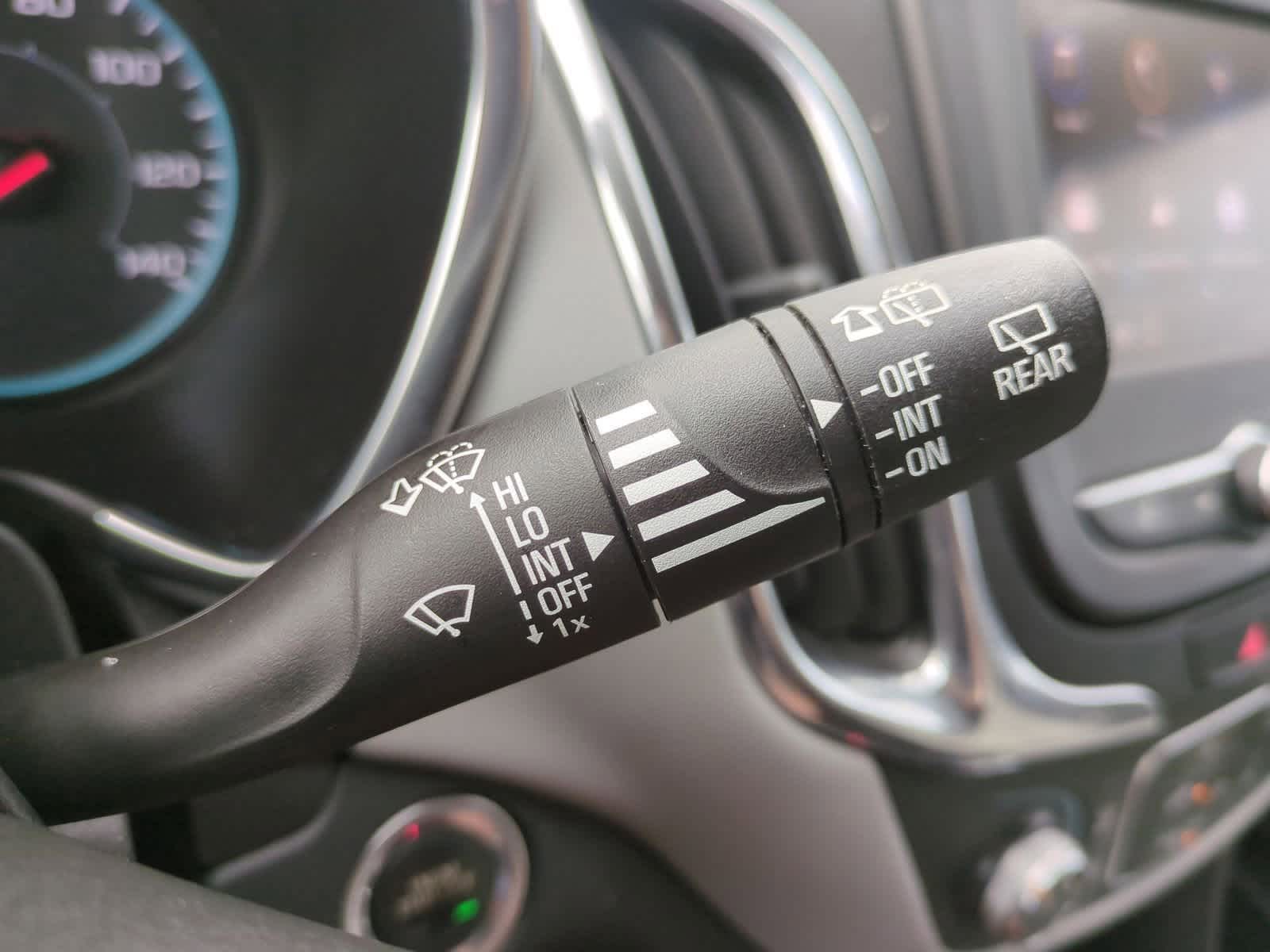 Thumbnail: 2020 Chevrolet Equinox - 25