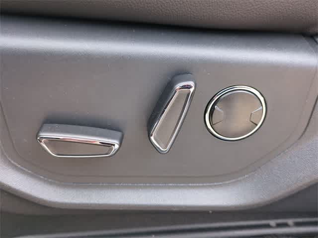 Thumbnail: 2024 Ford Expedition MAX - 17