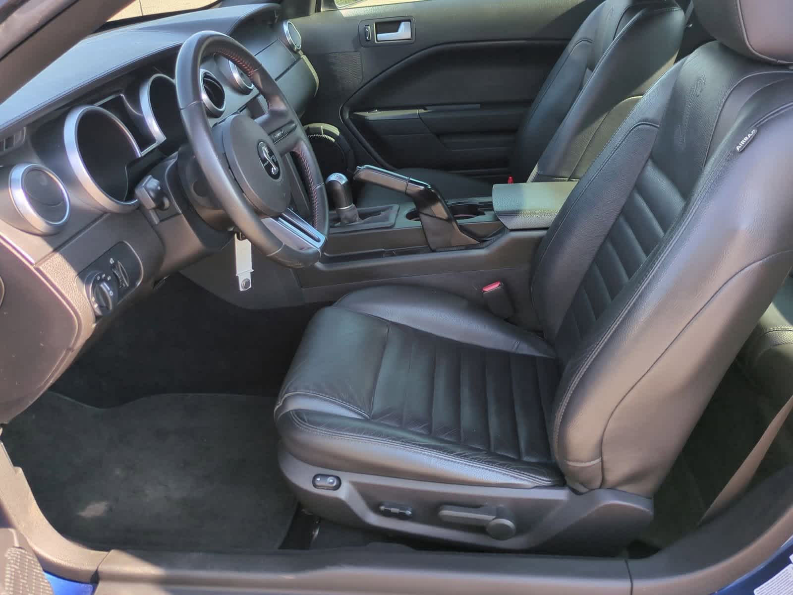 Thumbnail: 2009 Ford Mustang - 16