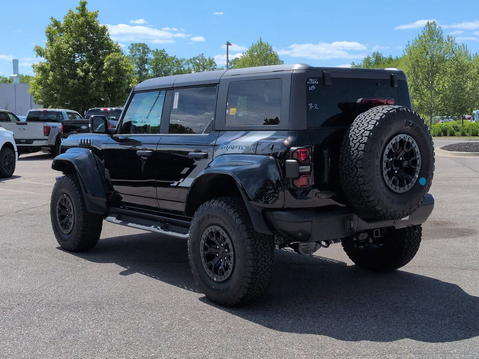 Thumbnail: 2025 Ford Bronco - 6