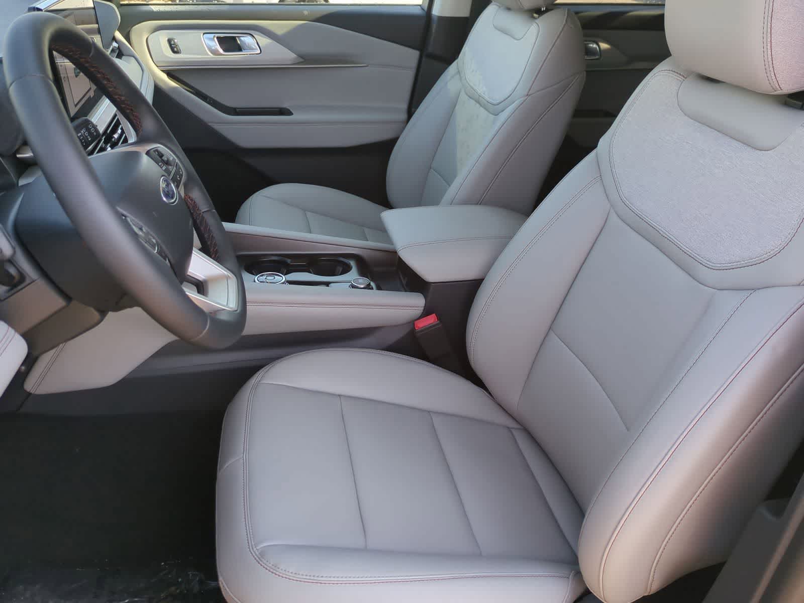 Thumbnail: 2026 Ford Explorer - 16