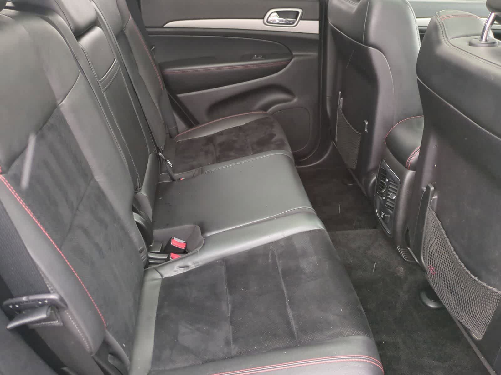 Thumbnail: 2013 Jeep Grand Cherokee - 19