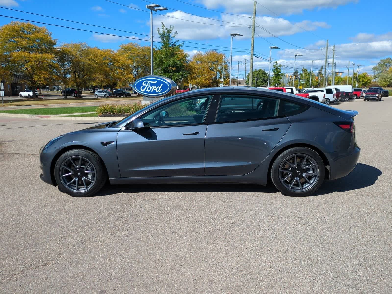Thumbnail: 2022 Tesla Model 3 - 5