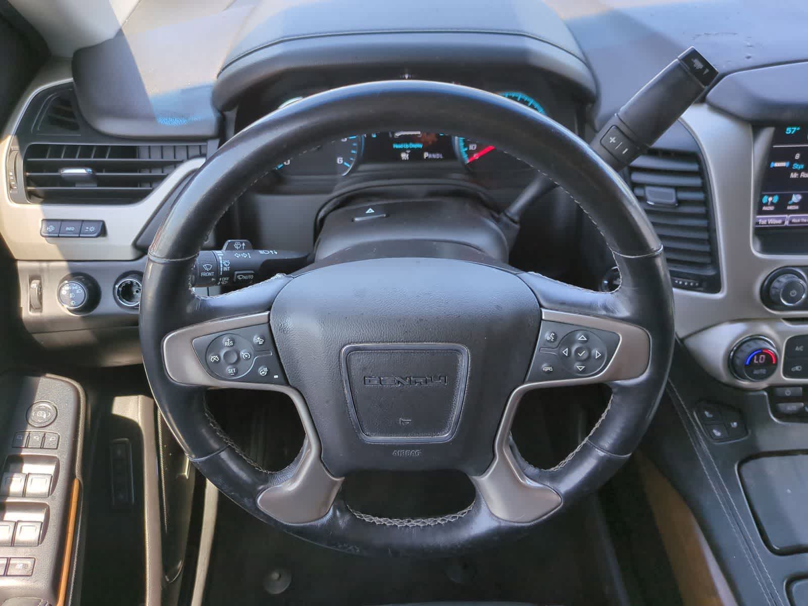 Thumbnail: 2019 GMC Yukon XL - 24