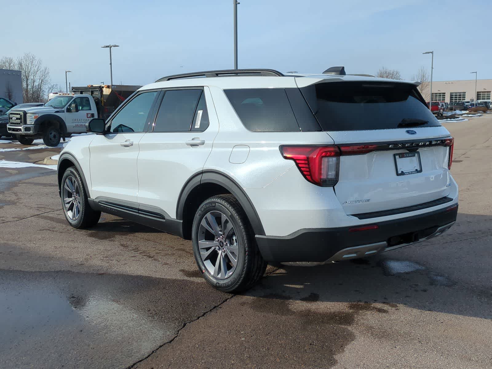 Thumbnail: 2026 Ford Explorer - 6