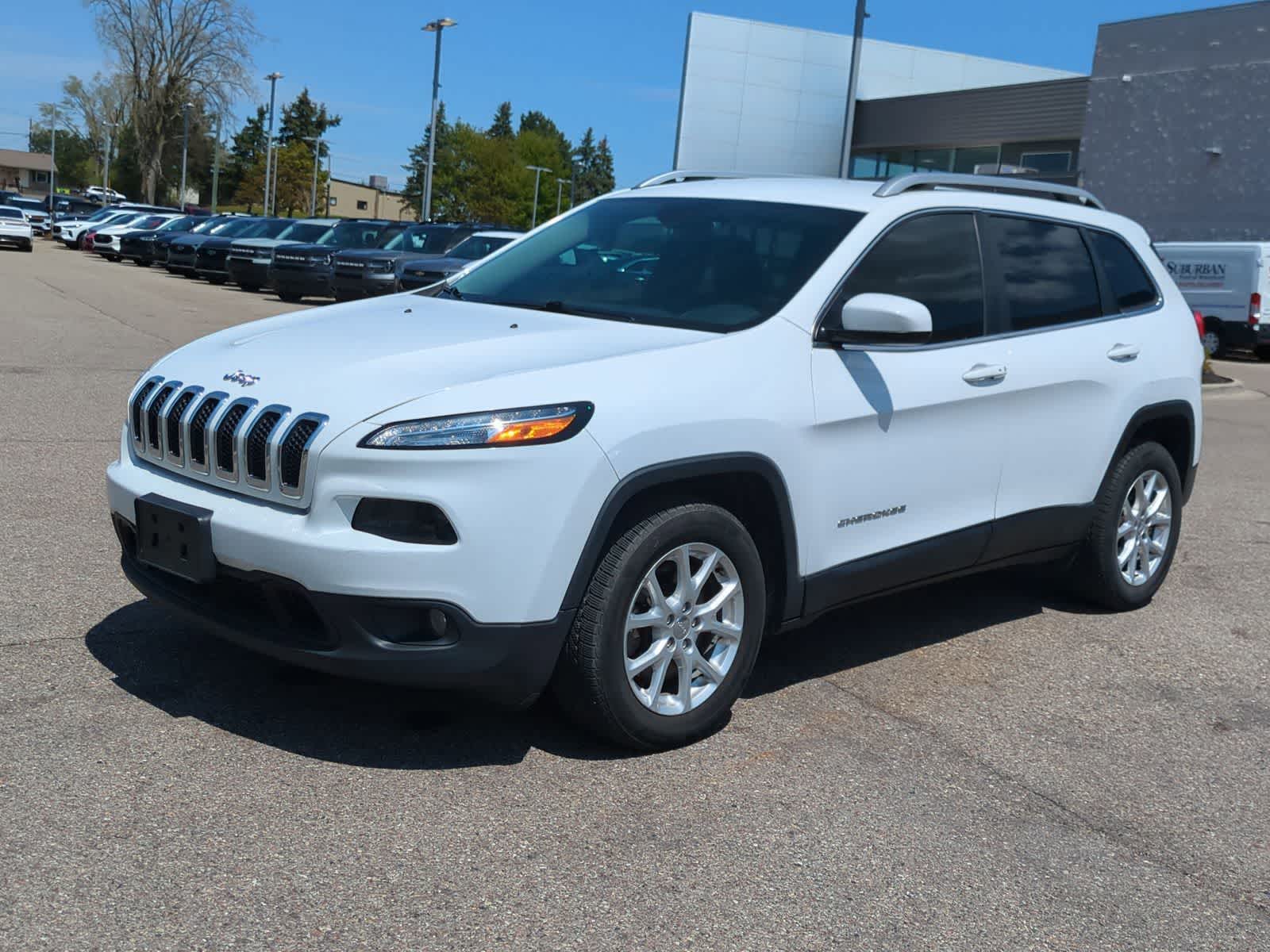 Thumbnail: 2018 Jeep Cherokee - 4