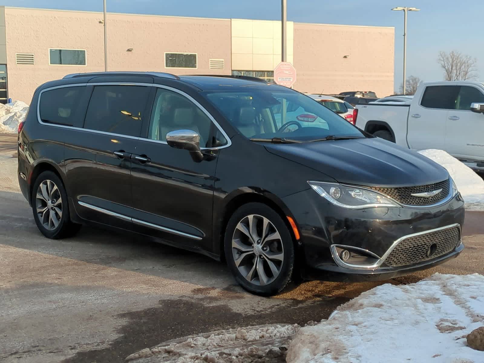 Thumbnail: 2020 Chrysler Pacifica - 2